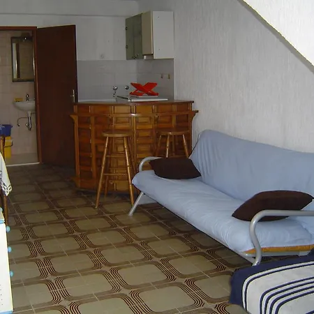 Lukin Apartment *
