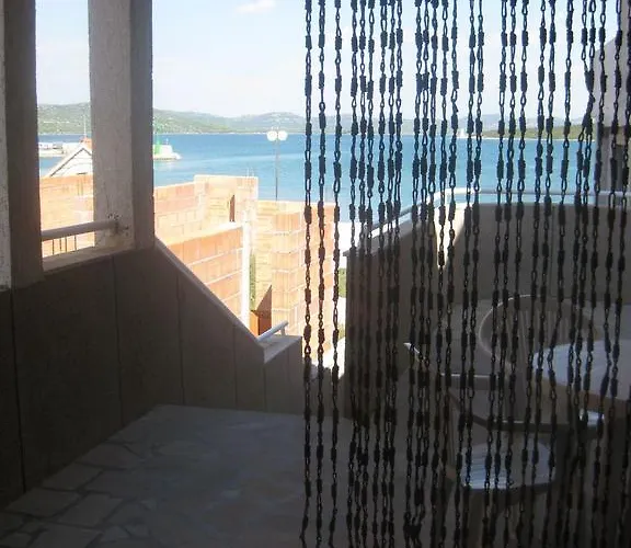 Lukin Apartamento Betina (Sibenik-Knin)